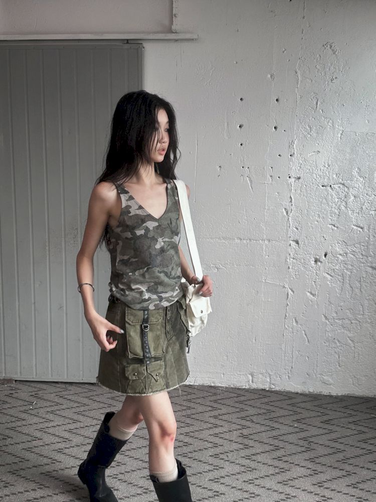 V-Neck Sports Camouflage Embroidered Vest T-Shirt【s0000008501】