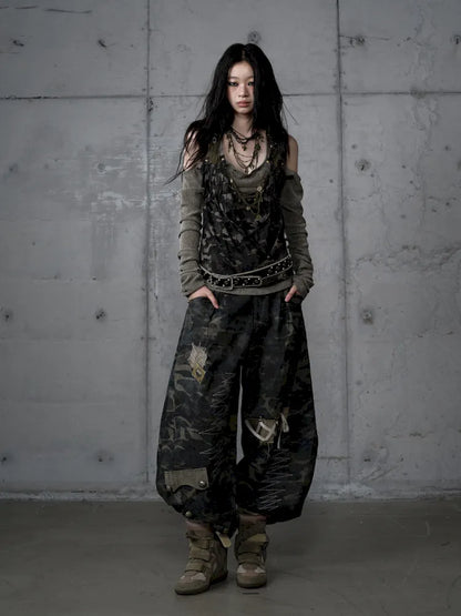 Embroidered Camo Pants【s0000014116】