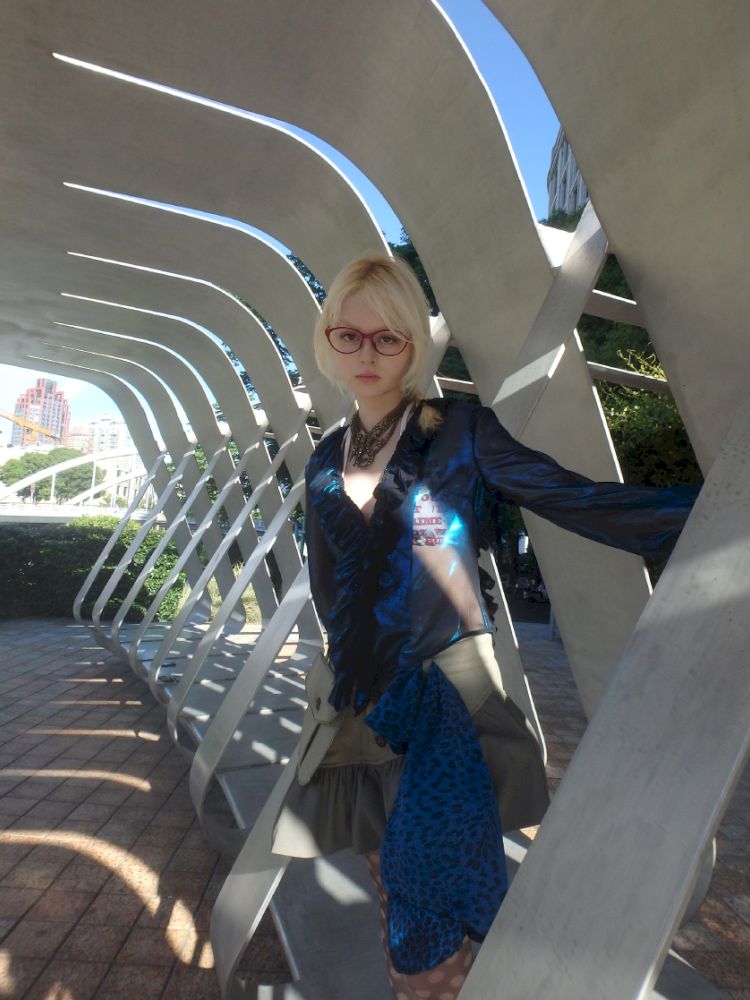 Metallic-colored broken polarized blue mesh cardigan【s0000013178】