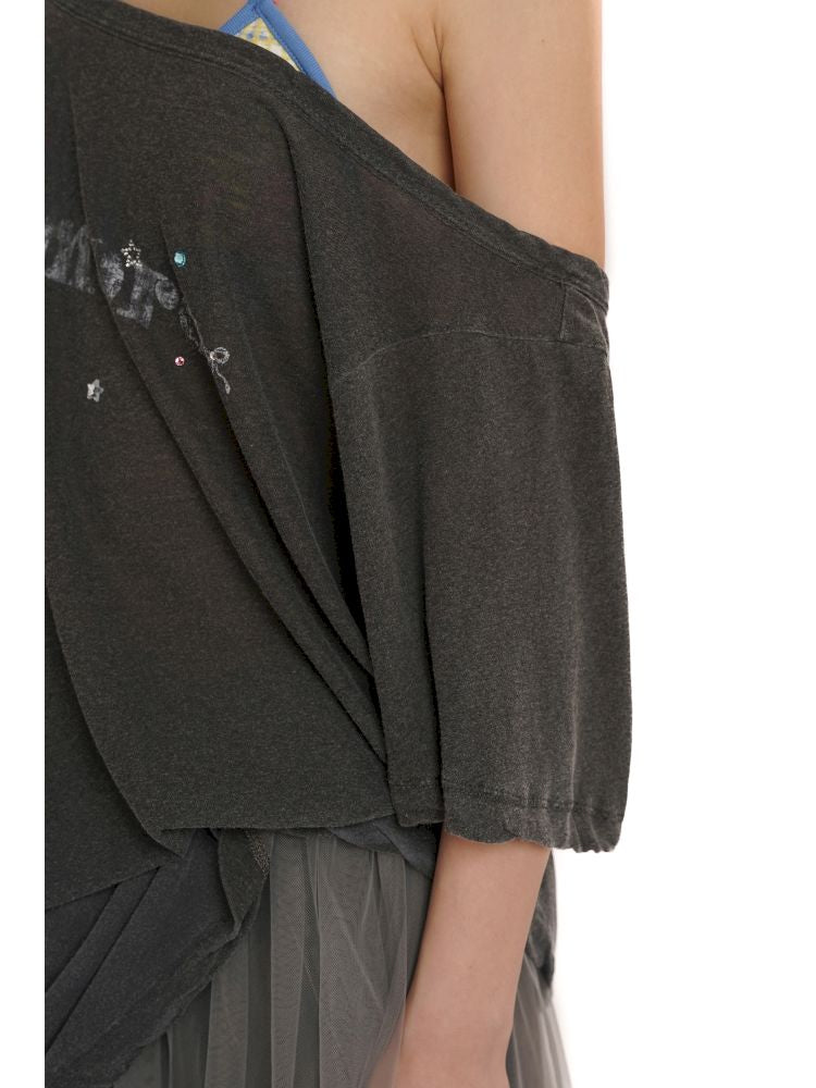 Loose-fitting off-the-shoulder T-shirt【s0000012562】