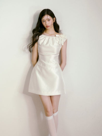 Satin Elastic One Shoulder Bowknot Waisted Dress【s0000013237】