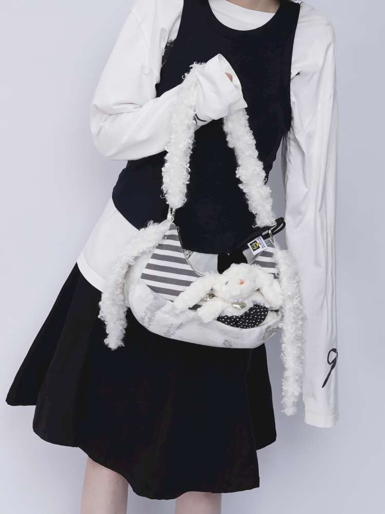 Rabbit Plush Versatile Commuter Crossbody Bag【s0000014618】
