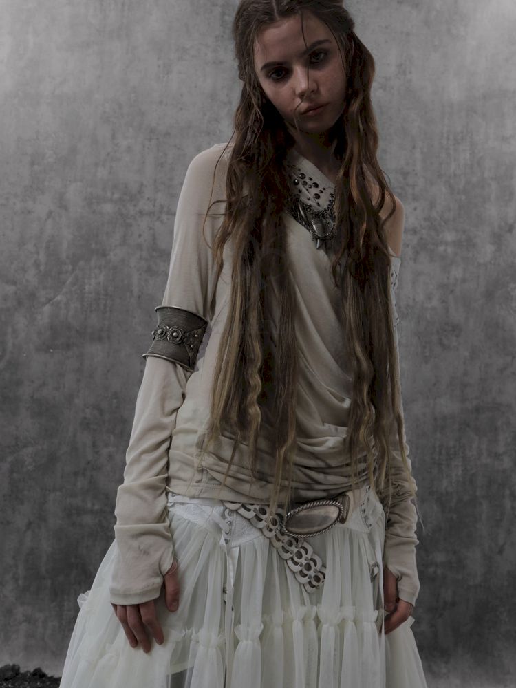 Embellished Vintage Print Base Layer Top【s0000013901】