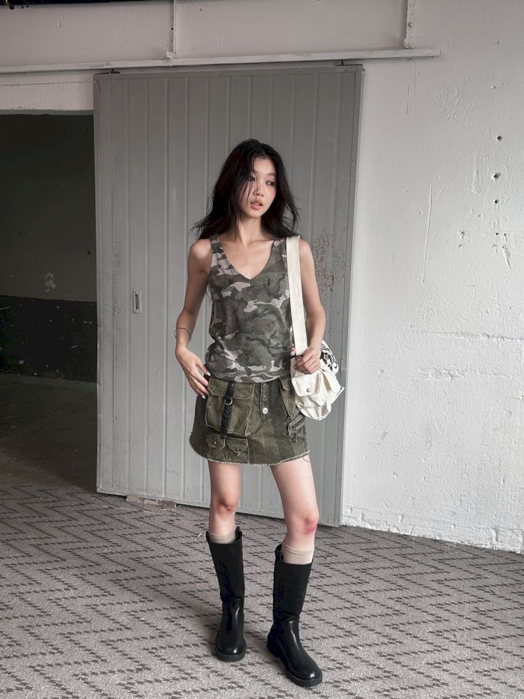 V-Neck Sports Camouflage Embroidered Vest T-Shirt【s0000008501】