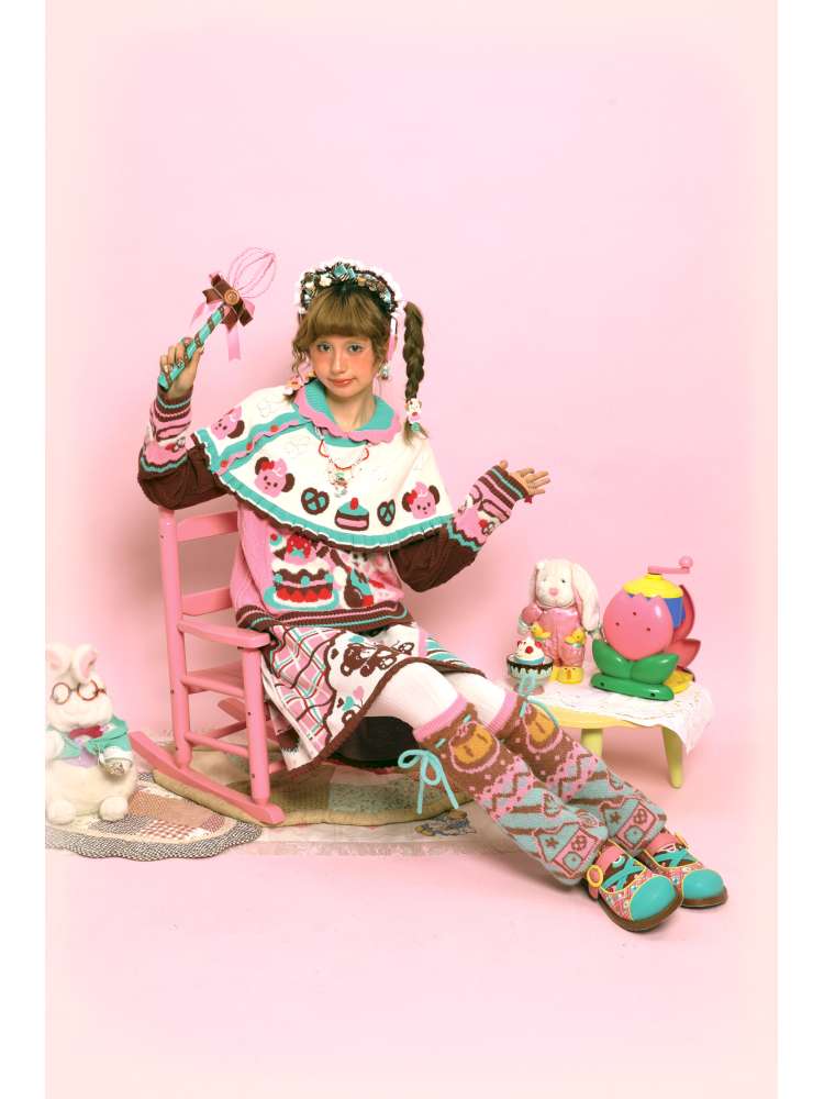 Cable-Knit Cape Sweater【s0000014520】