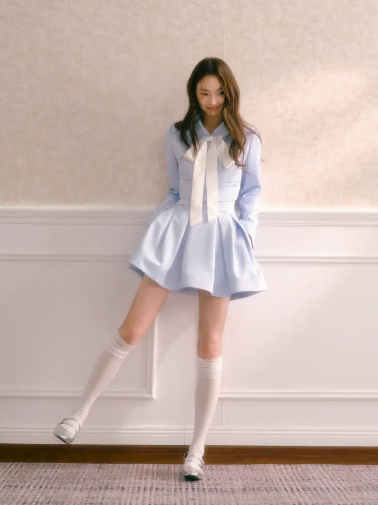 Tie-Front Short Jacket with High-Waisted Structured Pleated Puffy Skirt【s0000014341】