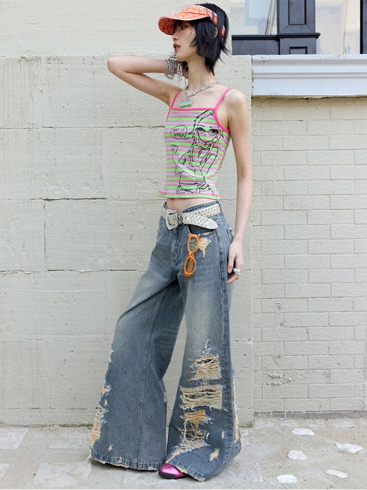 Card-playing girl striped tank top【s0000012959】