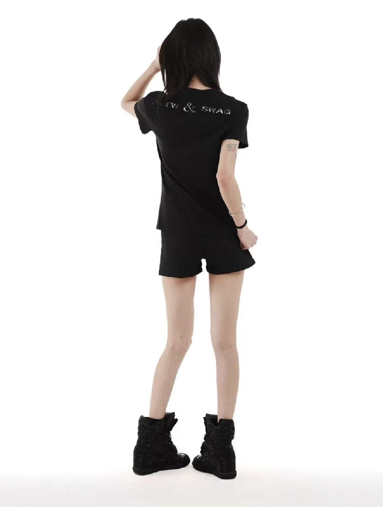 Graphic Portrait Print V-Neck Tee【s0000018250】