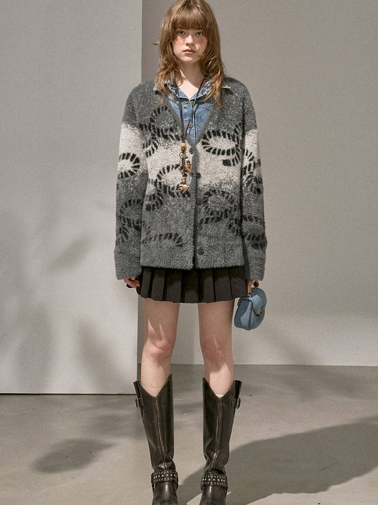 Oversized V-Neck Knit Cardigan【s0000014404】