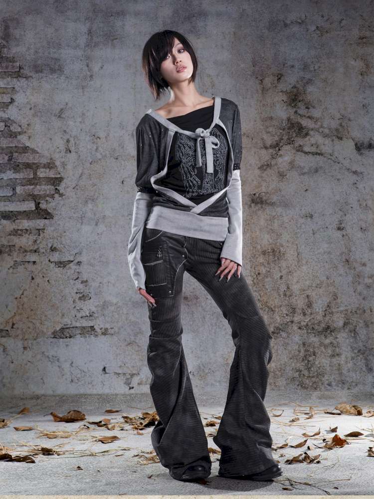 High-Stretch Printed Rhinestone Knit Top【s0000014490】