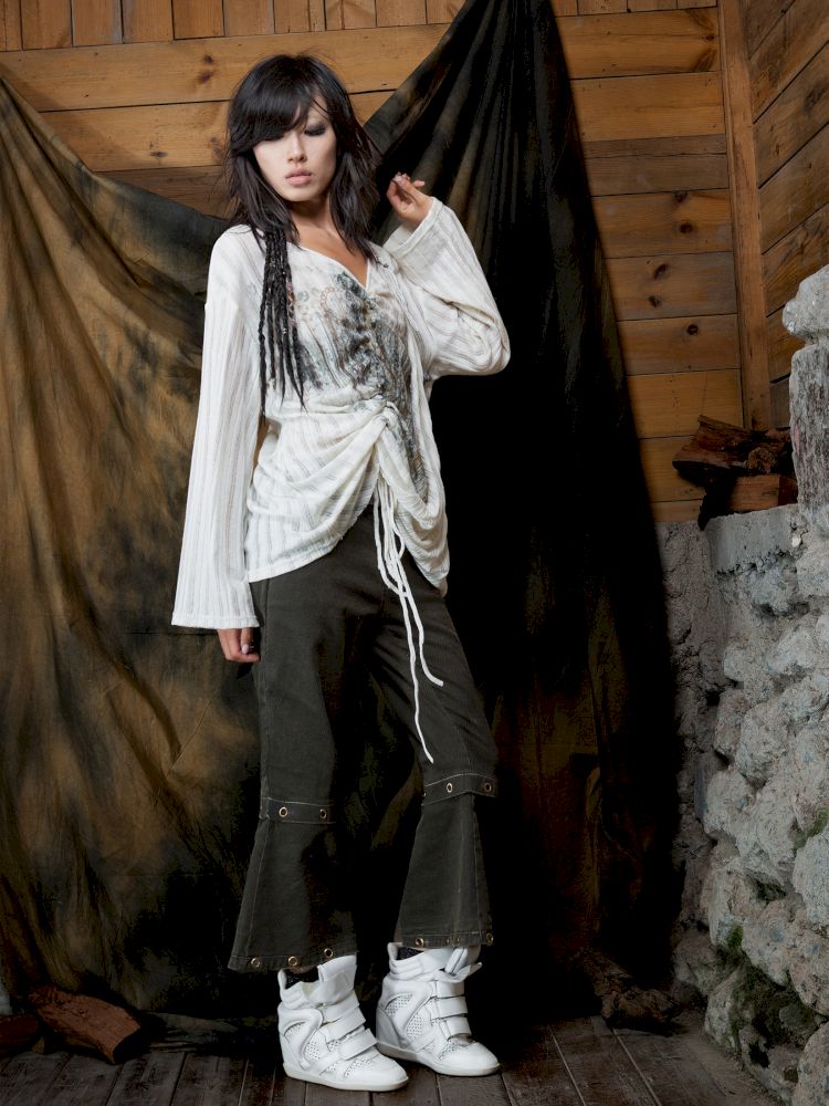 Slim-Fit Printed Long-Sleeve T-Shirt【s0000013899】