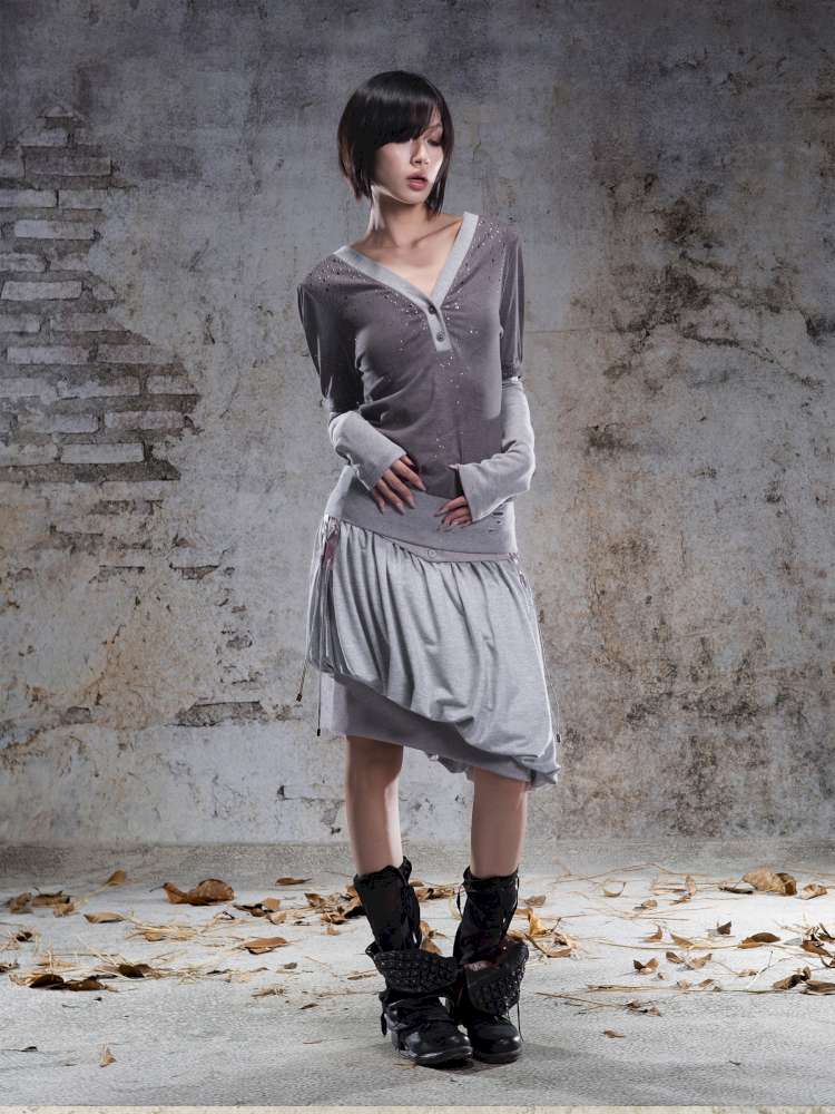 High-Stretch Printed Rhinestone Knit Top【s0000014490】