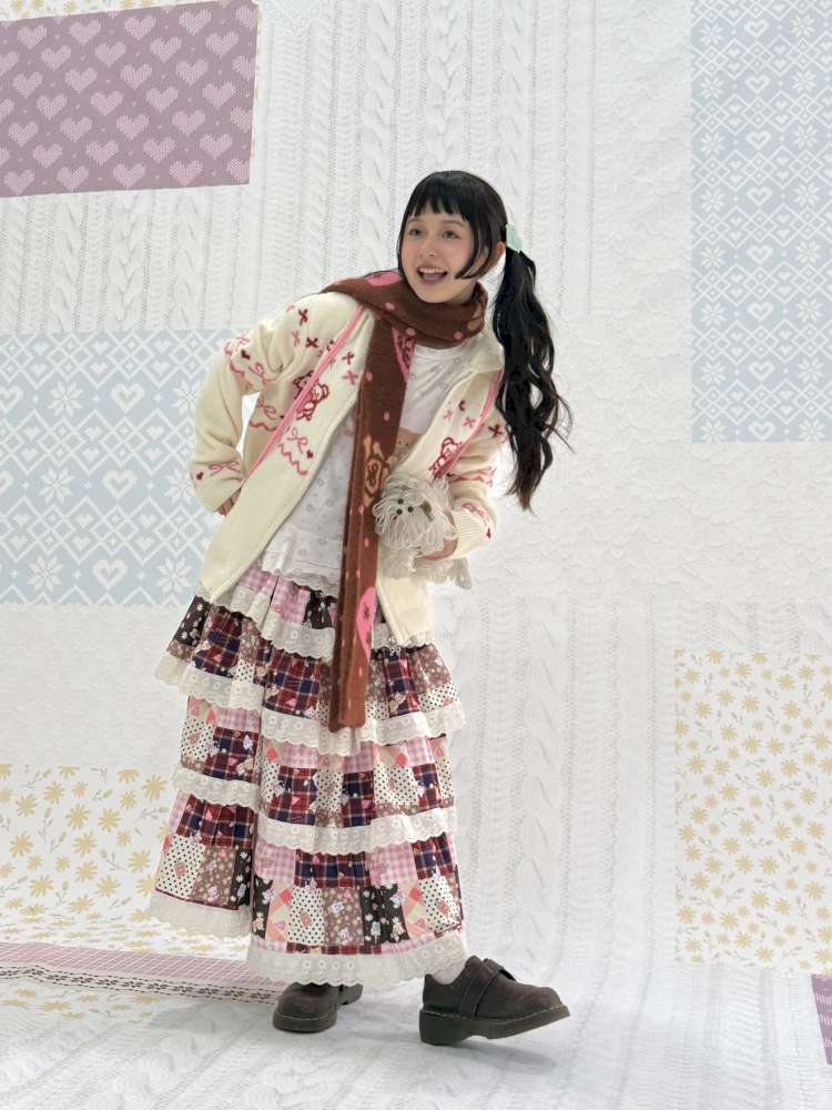 Winter Lace Print Splicing Skirt【s0000015033】