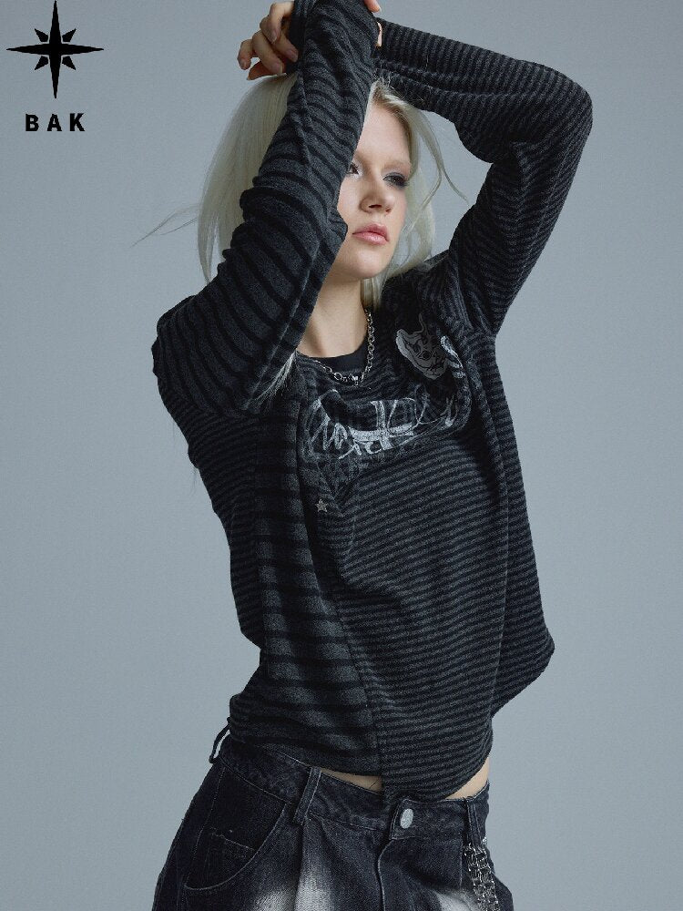 Black-Gray Striped Rivet Top【s0000018549】