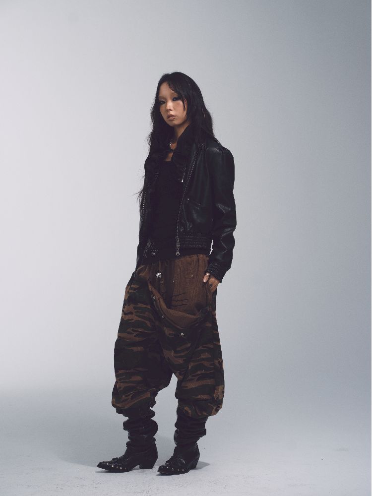 CAMOUFLAGE LOW RISE SWEATPANTS [S0000010741]