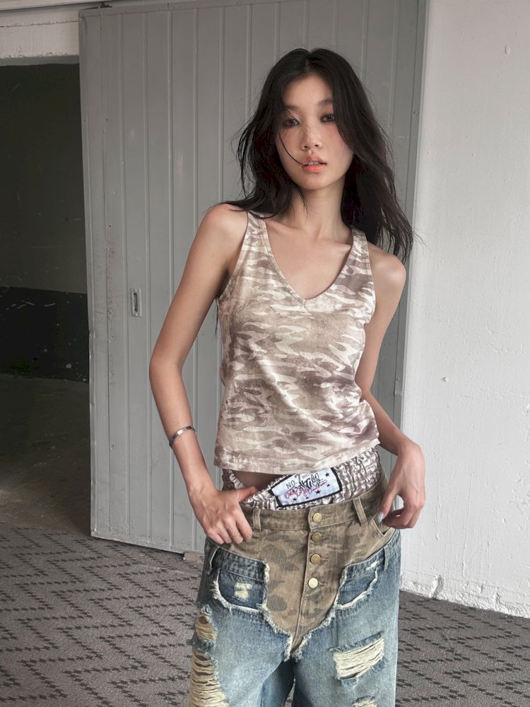 V-Neck Sports Camouflage Embroidered Vest T-Shirt【s0000008501】
