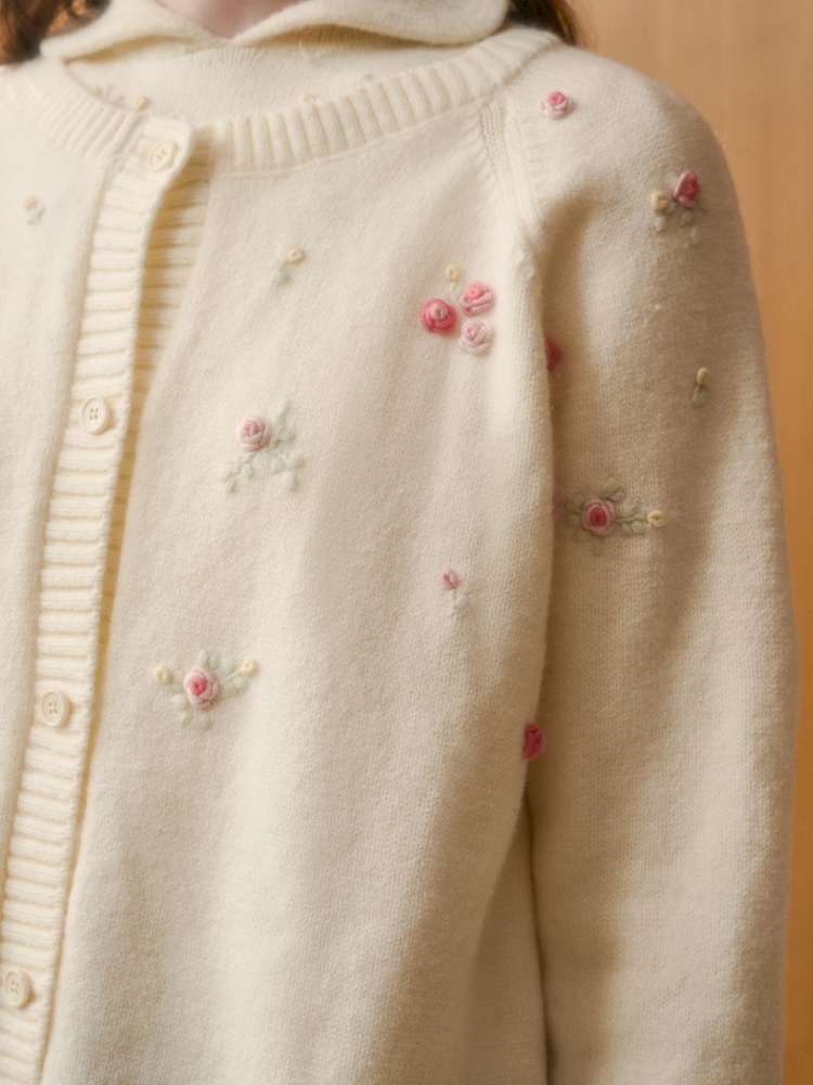 Wool Hand-Embroidered Flower Sweater Cardigan【s0000014891】
