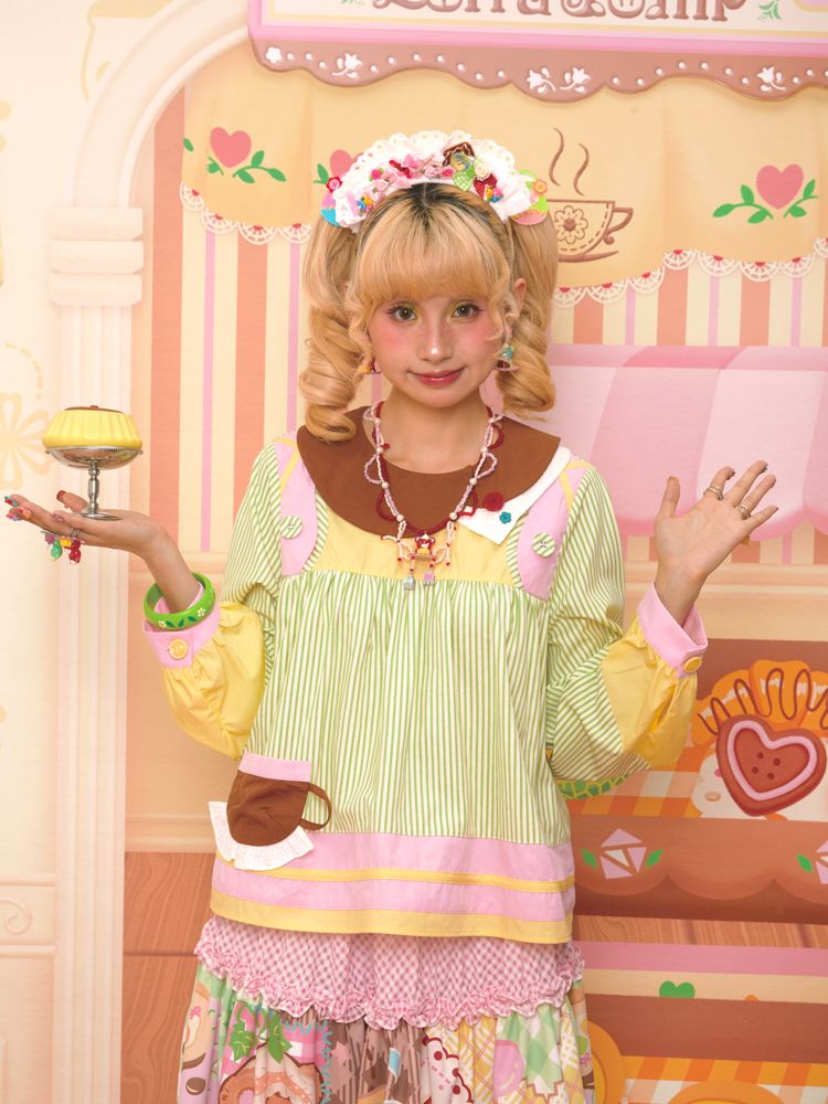 Asymmetric Neck Cute Doll Shirt【s0000013349】