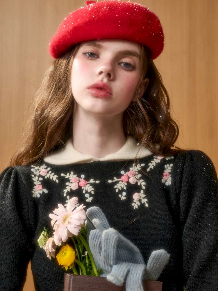 Wool Warm Hand-Embroidered Doll Collar Knit【s0000014893】