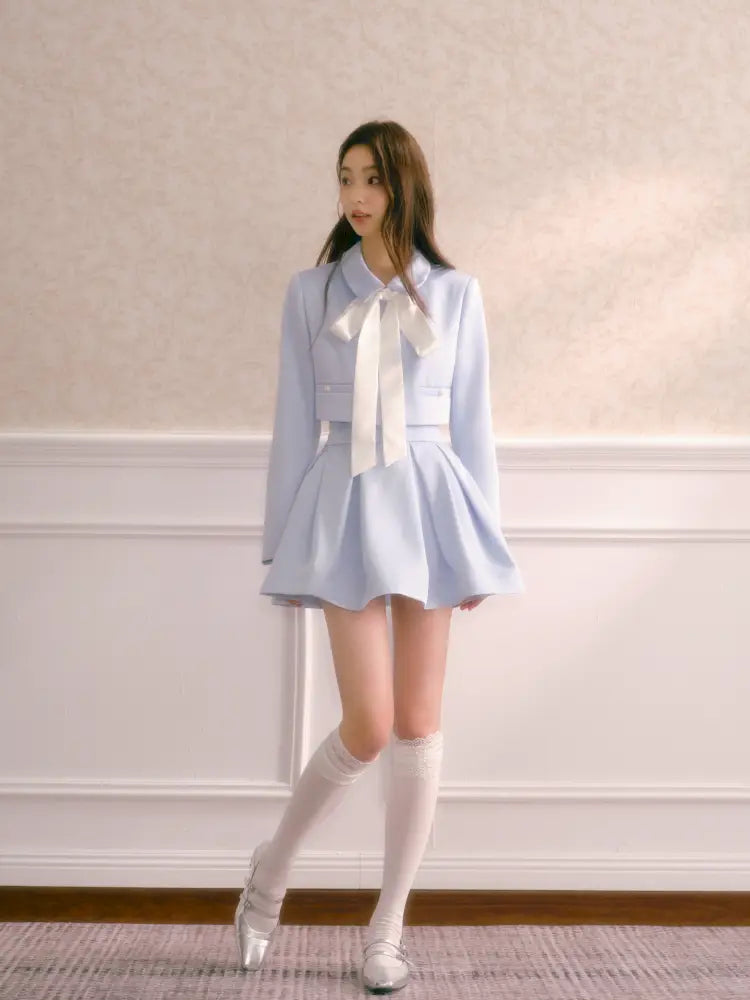 Tie-Front Short Jacket with High-Waisted Structured Pleated Puffy Skirt【s0000014341】