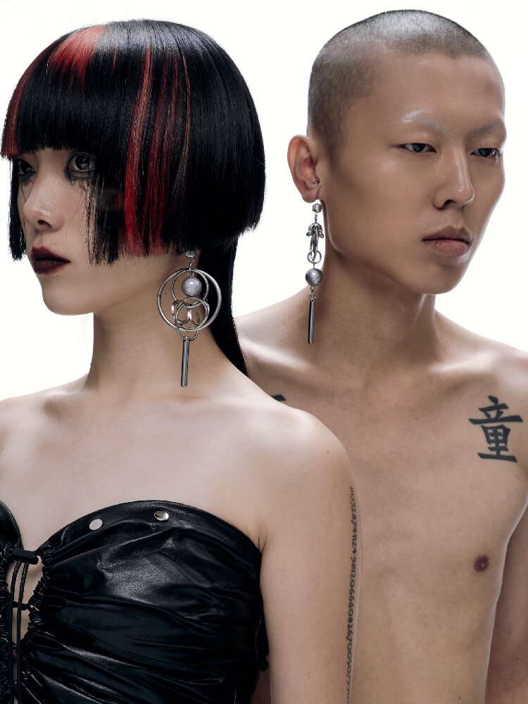 Futuristic Punk Heavy Earrings【s0000018815】