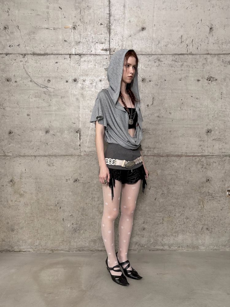 Micro-Stretch Fabric Low-Waist Shorts【s0000012704】