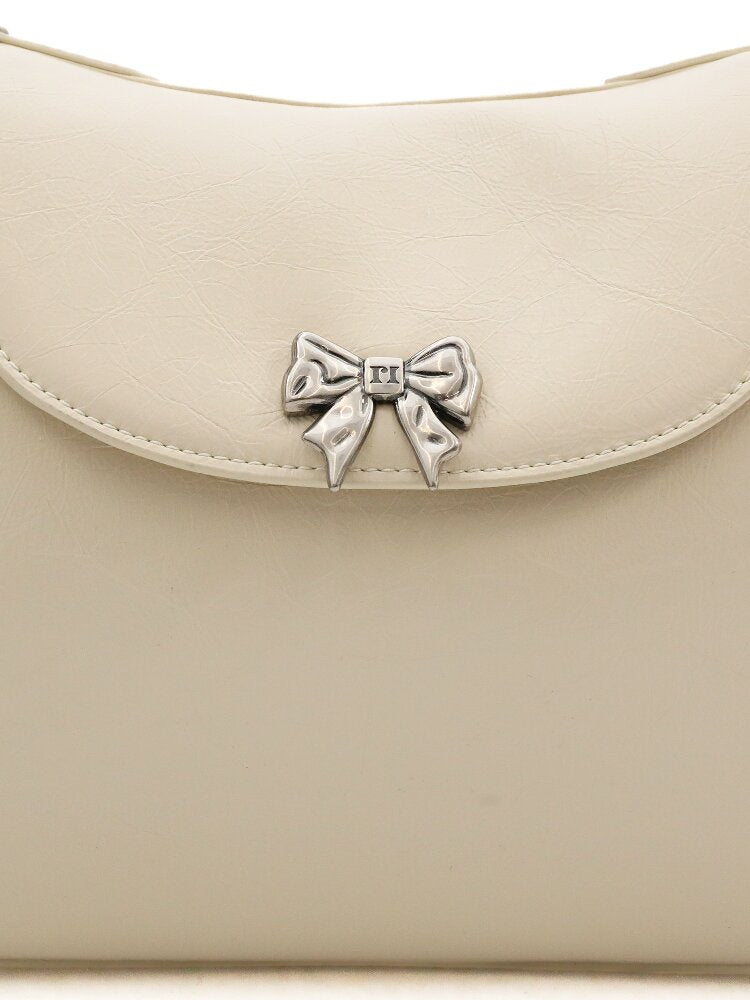 Cowhide Bow Flap Crossbody Bag【s0000016132】