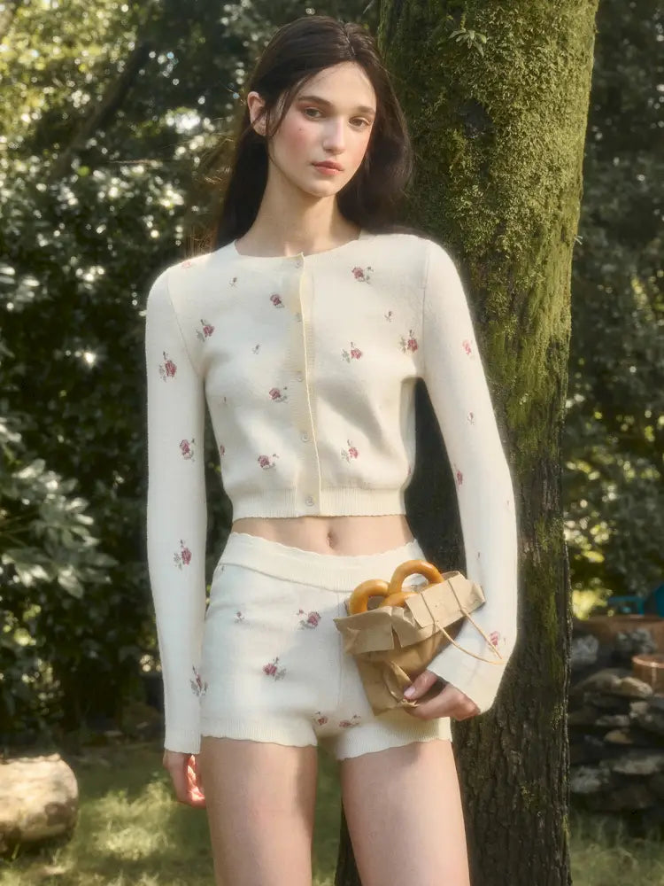 Floral Print “Mix & Match” Sweet Floral Knit Top【s0000014324】