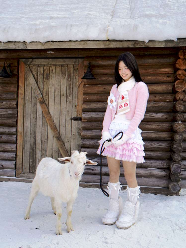 Strawberry Cake Jacquard Knit Scarf【s0000014943】