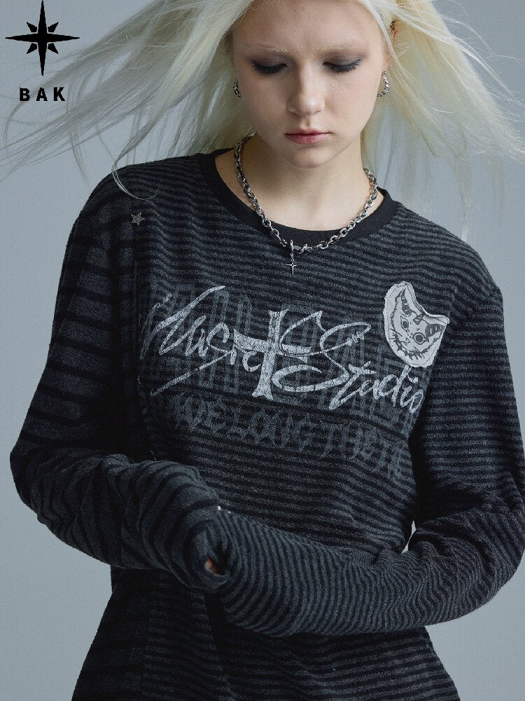 Black-Gray Striped Rivet Top【s0000018549】