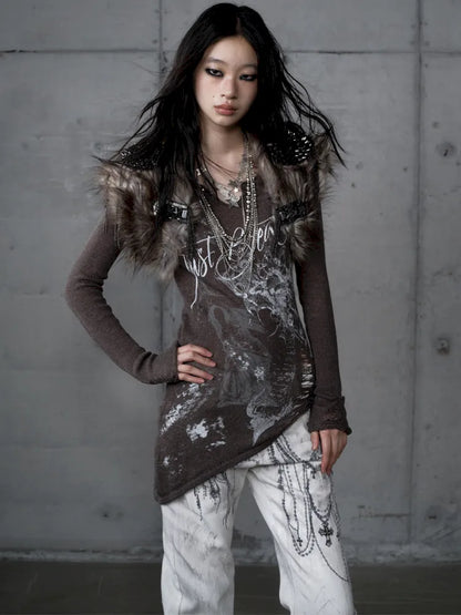 Slim-Fit V-Neck Long-Sleeve Knit Top【s0000013947】