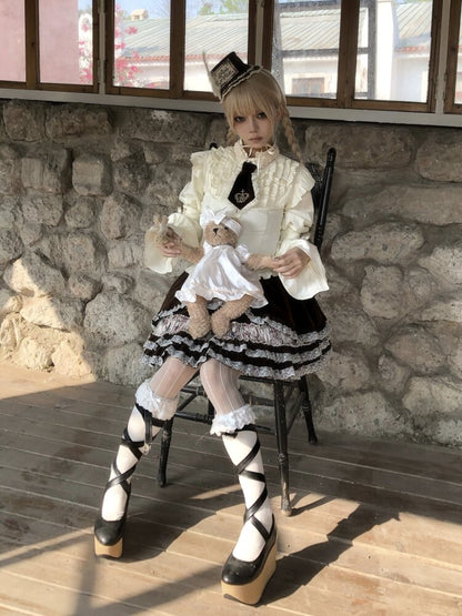 Lotus Sleeve Lace Beige Crop Top【s0000015614】