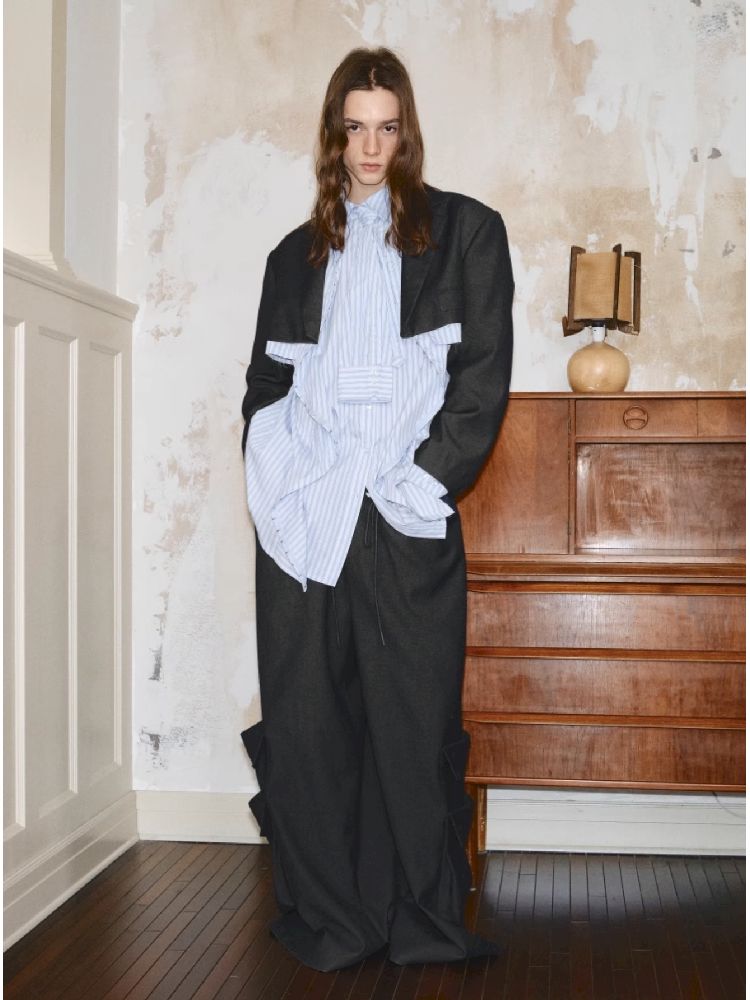 Ultra Short Gray Blazer【s0000011622】