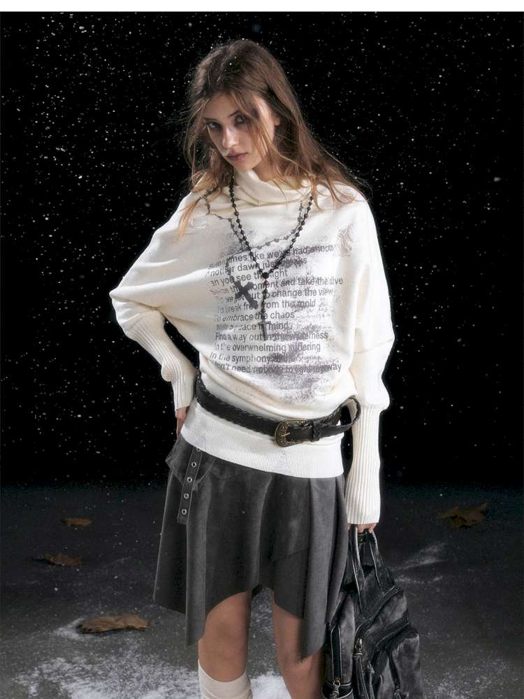 Graffiti Bat Sleeve Pleated Sweater【s0000014669】