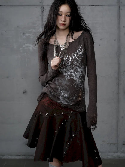 Slim-Fit V-Neck Long-Sleeve Knit Top【s0000013947】