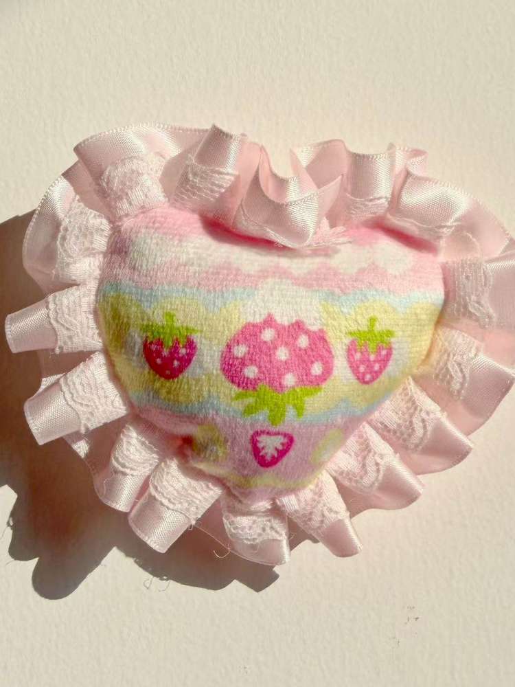 Lace Strawberry Hairpin Keychain【s0000015113】