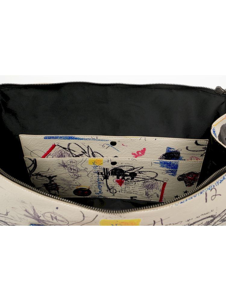 Graffiti art do old recycled material shoulder bag【s0000009564】