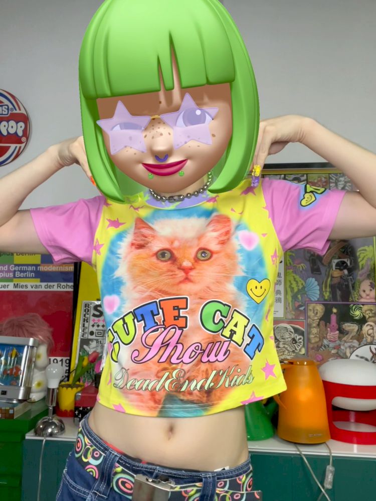 Millennial Hottie Y2K Hundred Short T-Shirt【s0000013520】