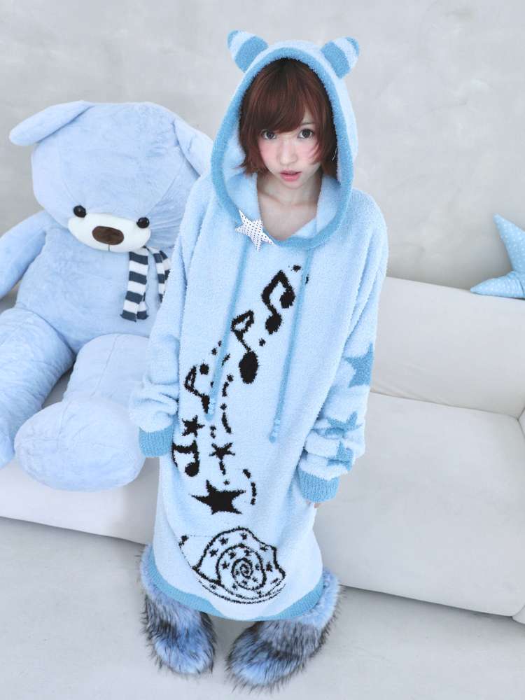 Antique Ghost Horse Hooded Knit Dress【s0000014688】