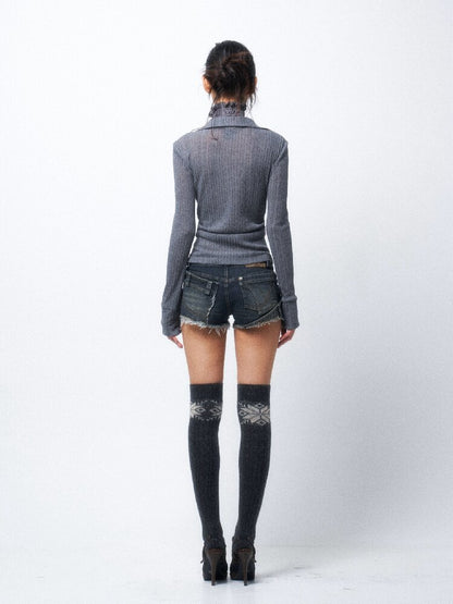 Deep V Swing Neck Knit Slim T-Shirt【s0000016064】