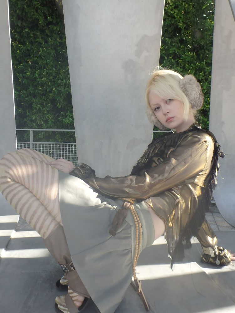 Oddly shaped short skirt【s0000013179】