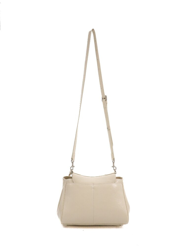 Cowhide Bow Flap Crossbody Bag【s0000016132】