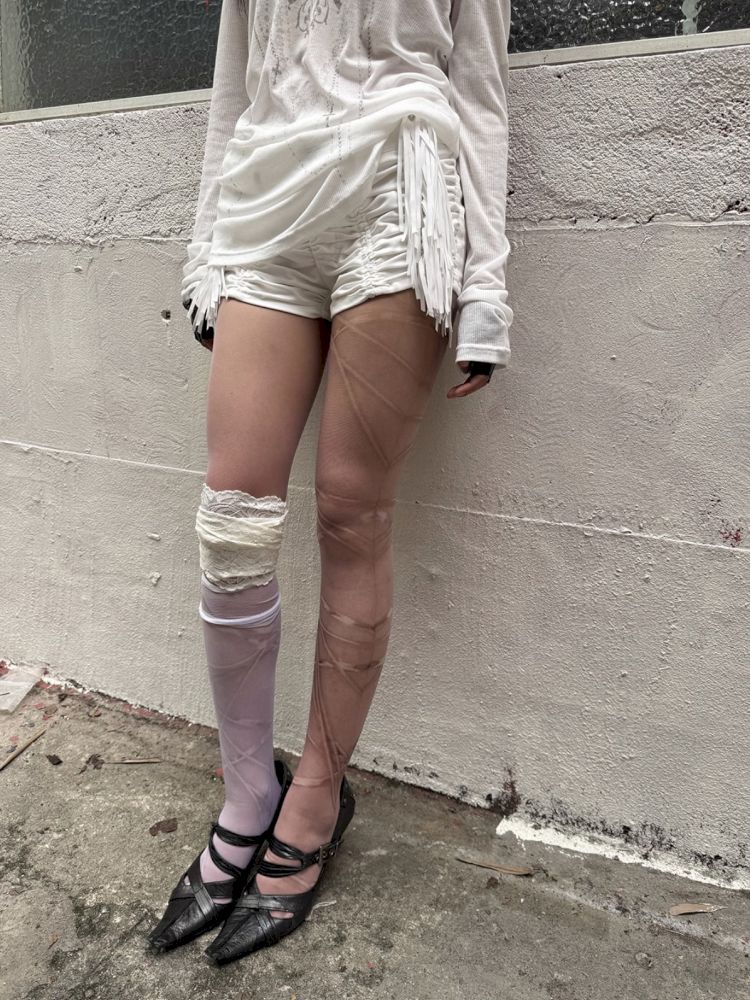 Micro-Stretch Fabric Low-Waist Shorts【s0000012704】