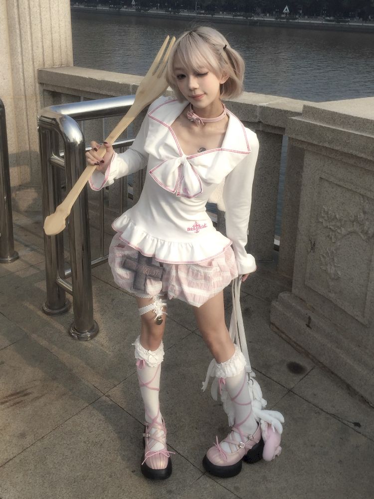 Lace Large Embroidered Bow Tops T-Shirt【s0000011844】