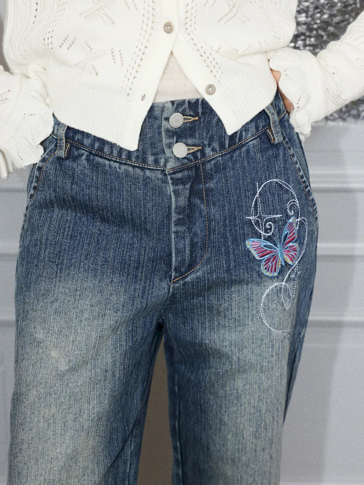 Butterfly Embroidered Slightly Flared Jeans【s0000013987】