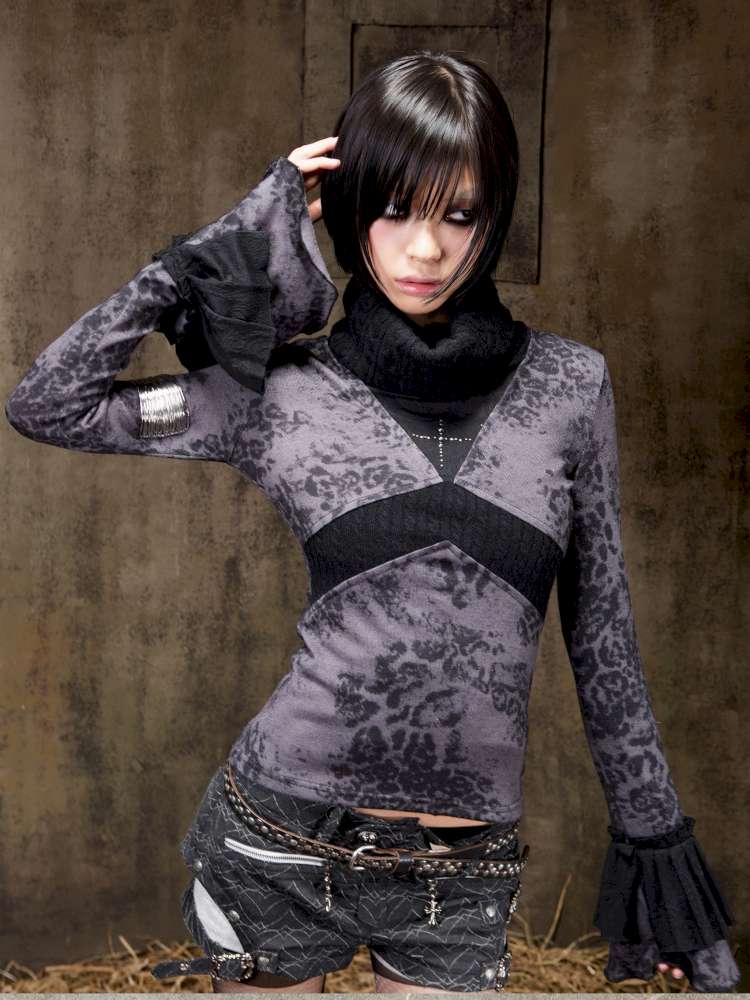 Contrast Slim Knit Long Sleeve Tee【s0000015083】