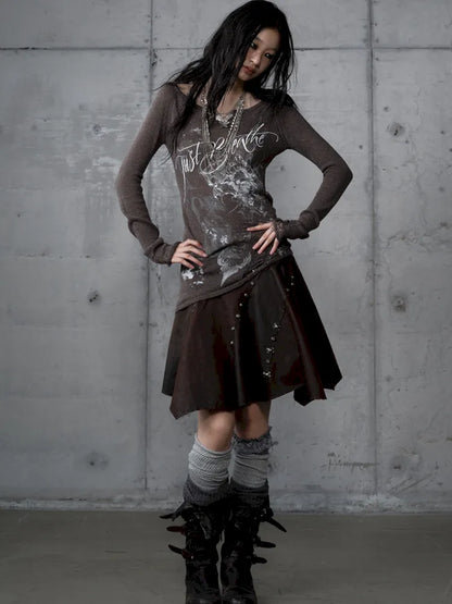 Slim-Fit V-Neck Long-Sleeve Knit Top【s0000013947】