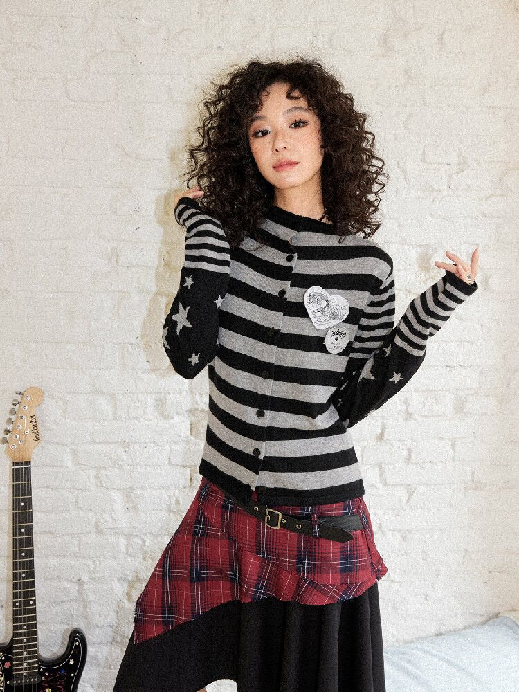 Classic Cut Star Knit Cardigan【s0000017900】