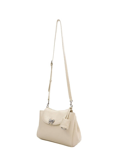 Cowhide Bow Flap Crossbody Bag【s0000016132】