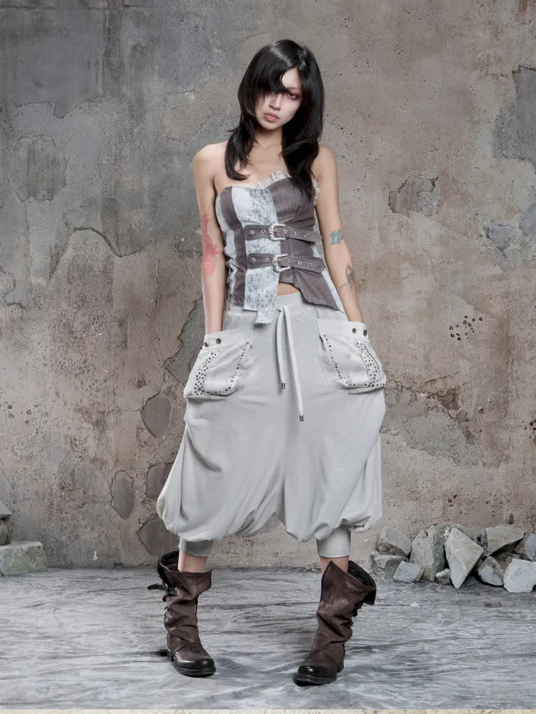 Strappy Asymmetric Cut-Out Fitted Halter Top【s0000014138】